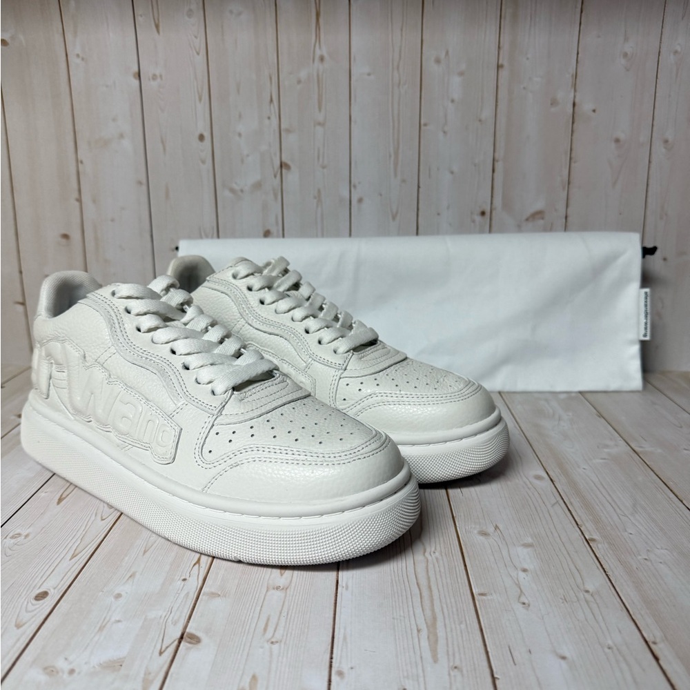 Alexander Wang Puff Logo Low Top Leather Sneaker White Sz 40.5 / 10.5